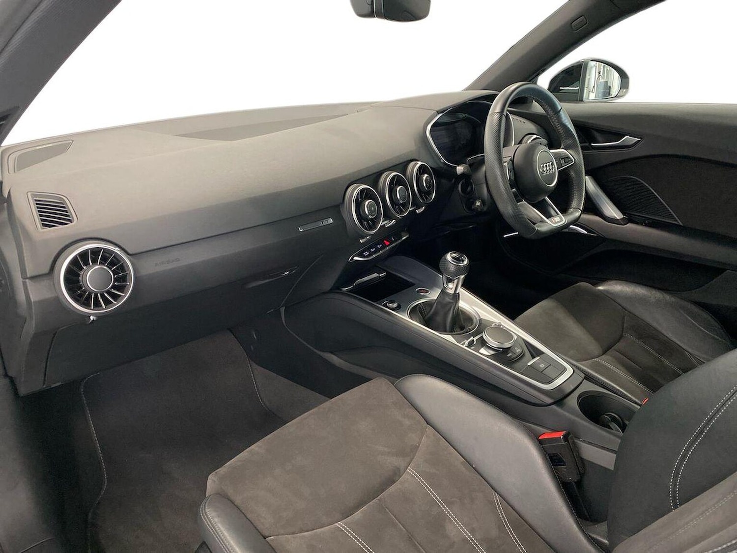 Used Audi TT 2017 for sale - 76194524: Photo 7