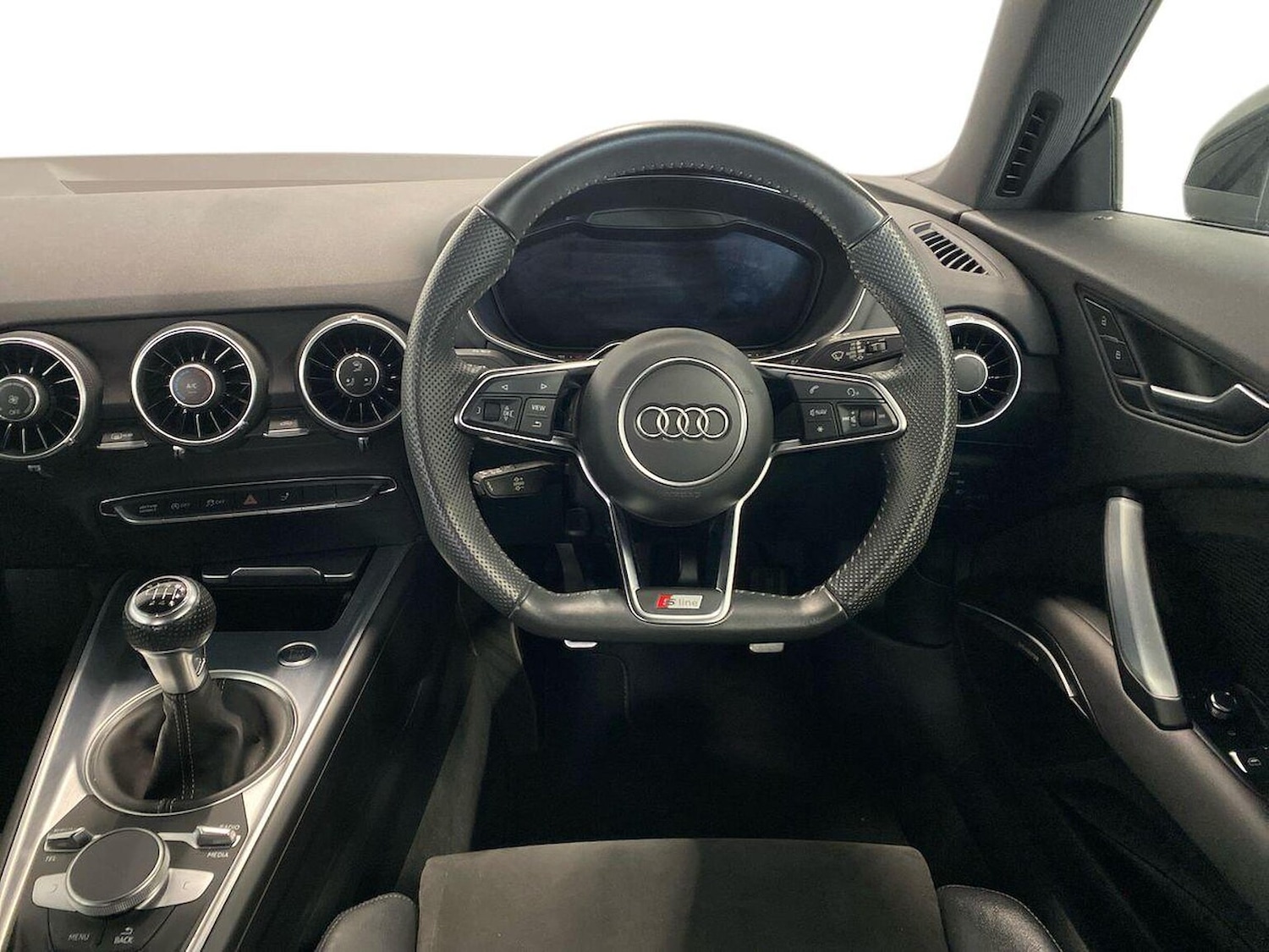 Used Audi TT 2017 for sale - 76194524: Photo 9