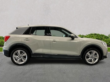 Used Audi Q2 2025 for sale - 76319624: Photo 3