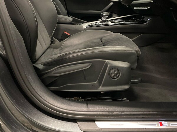 Used Audi A4 2023 for sale - 76219141: Photo 30