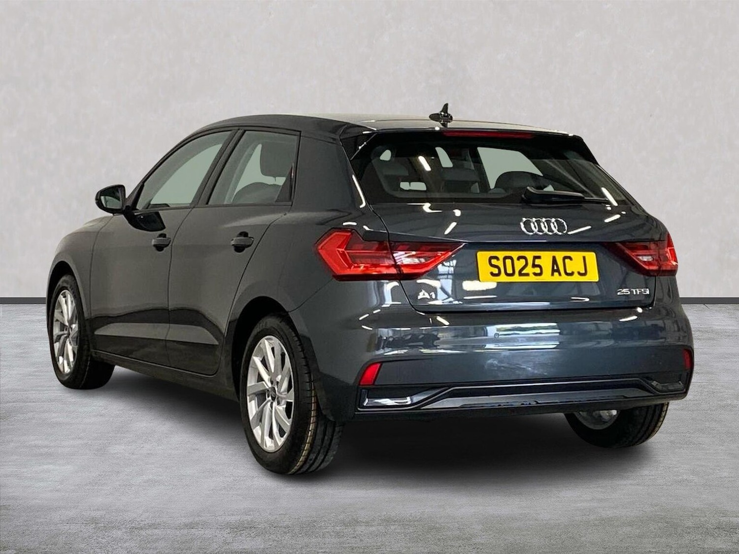 Used Audi A1 2025 for sale - 76171497: Photo 2