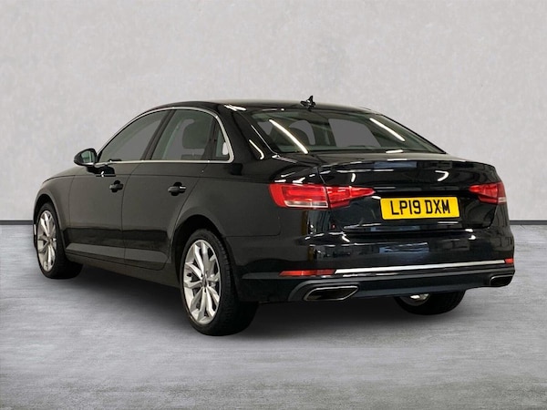 Used Audi A4 2019 for sale - 76264383: Photo 2