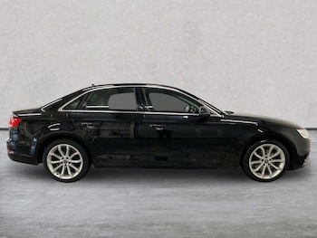 Used Audi A4 2019 for sale - 76264383: Photo 3