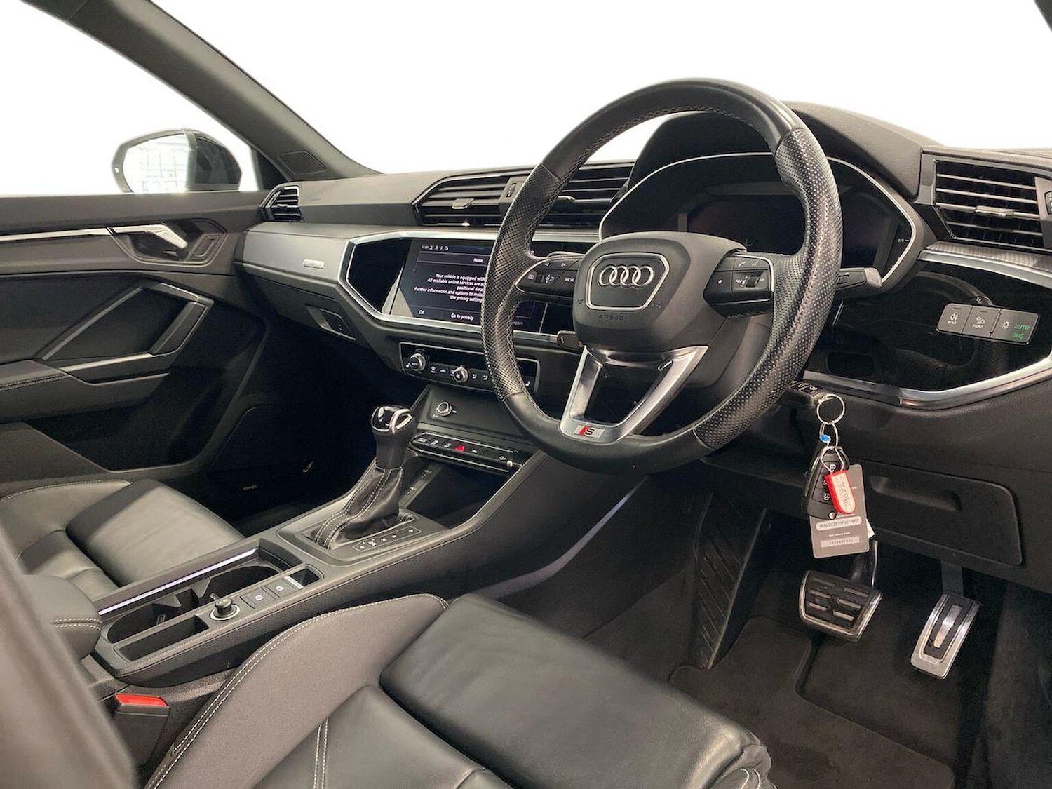 Used Audi Q3 2023 for sale - 76077781: Photo 15