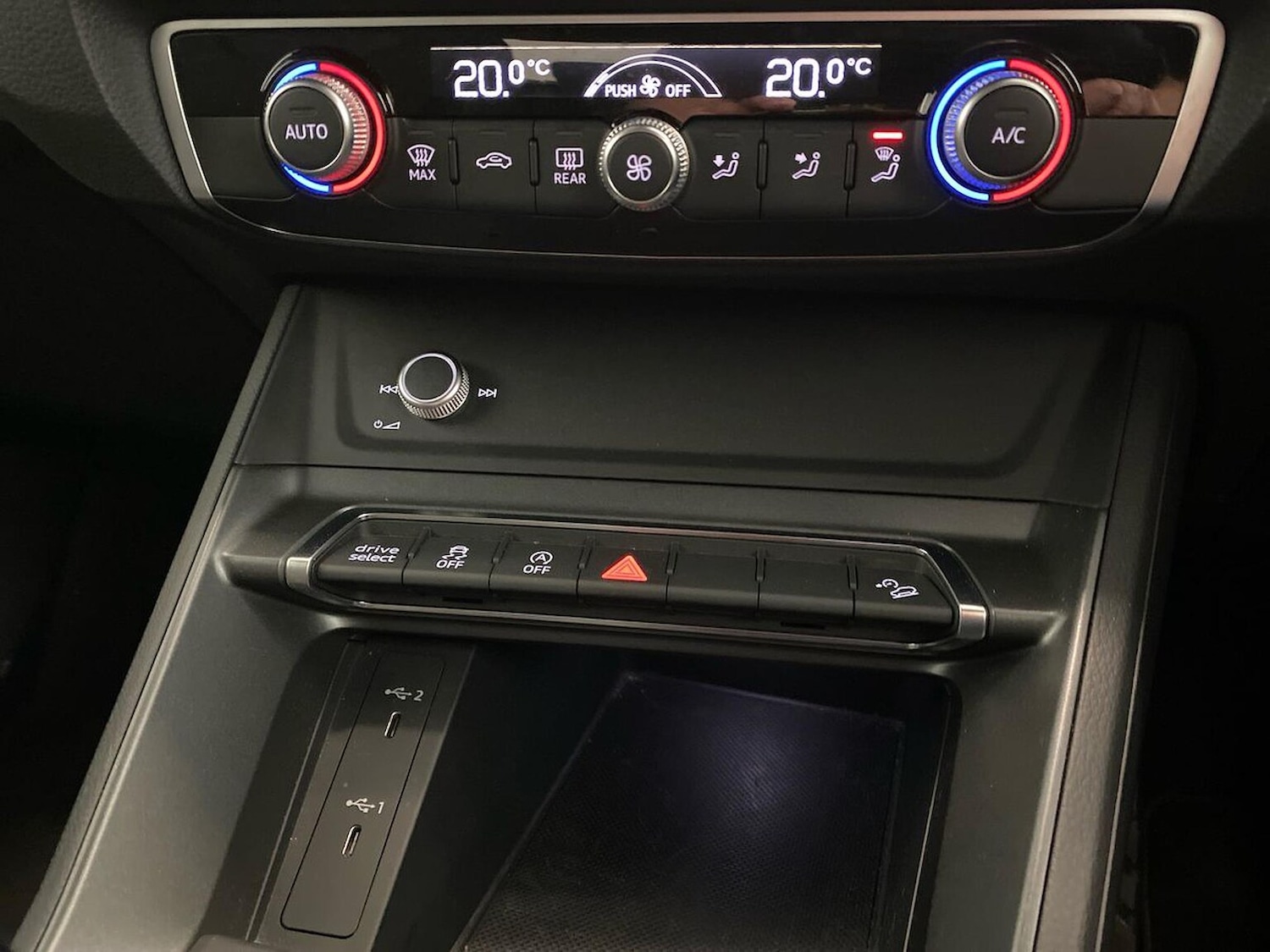 Used Audi Q3 2021 for sale - 76187102: Photo 12