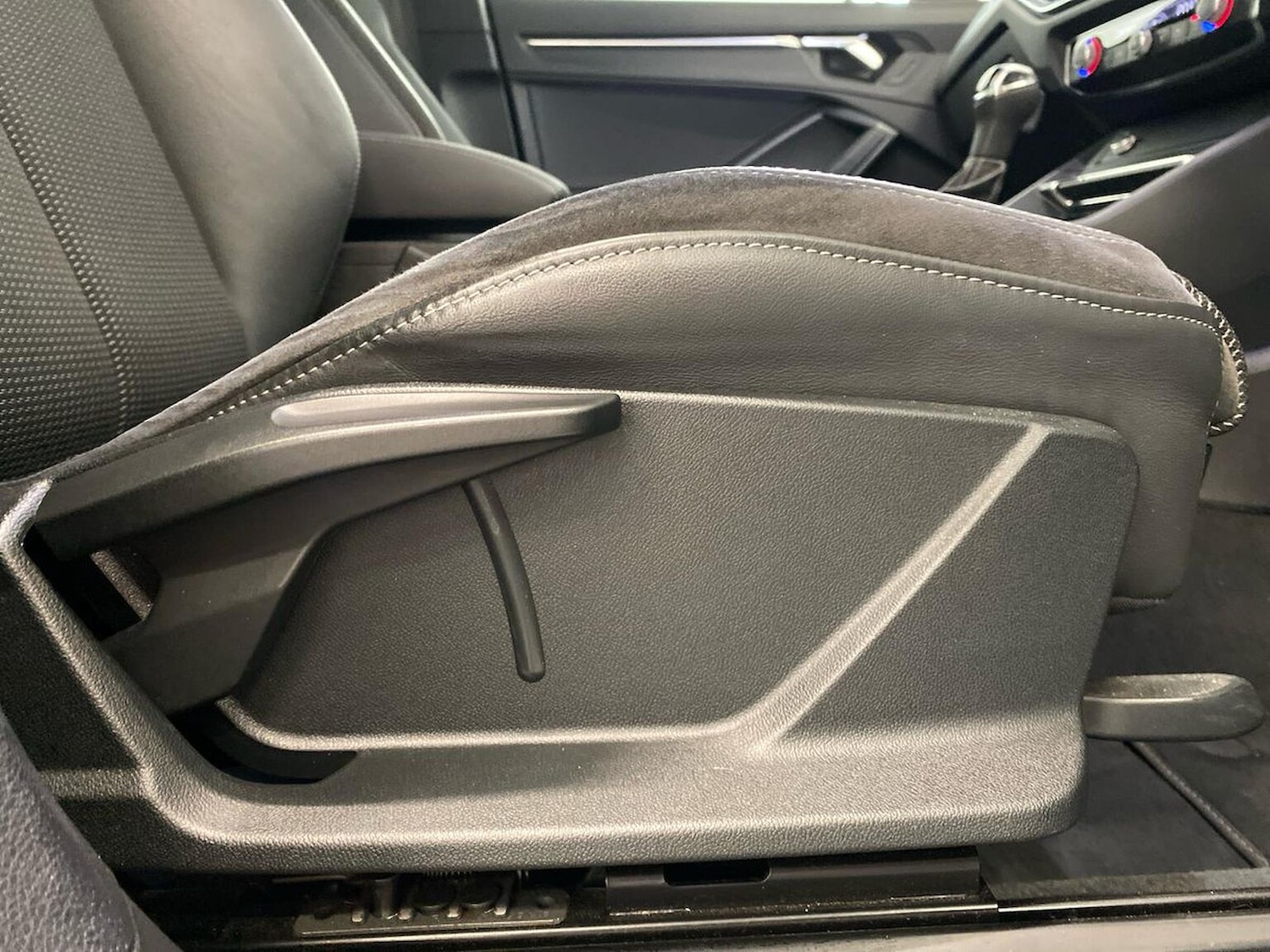Used Audi Q3 2021 for sale - 76187102: Photo 30