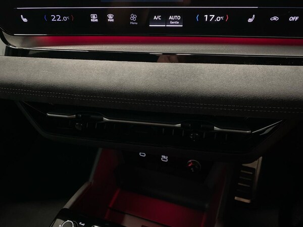 Used Audi Q6 e-tron 2025 for sale - 76253661: Photo 12