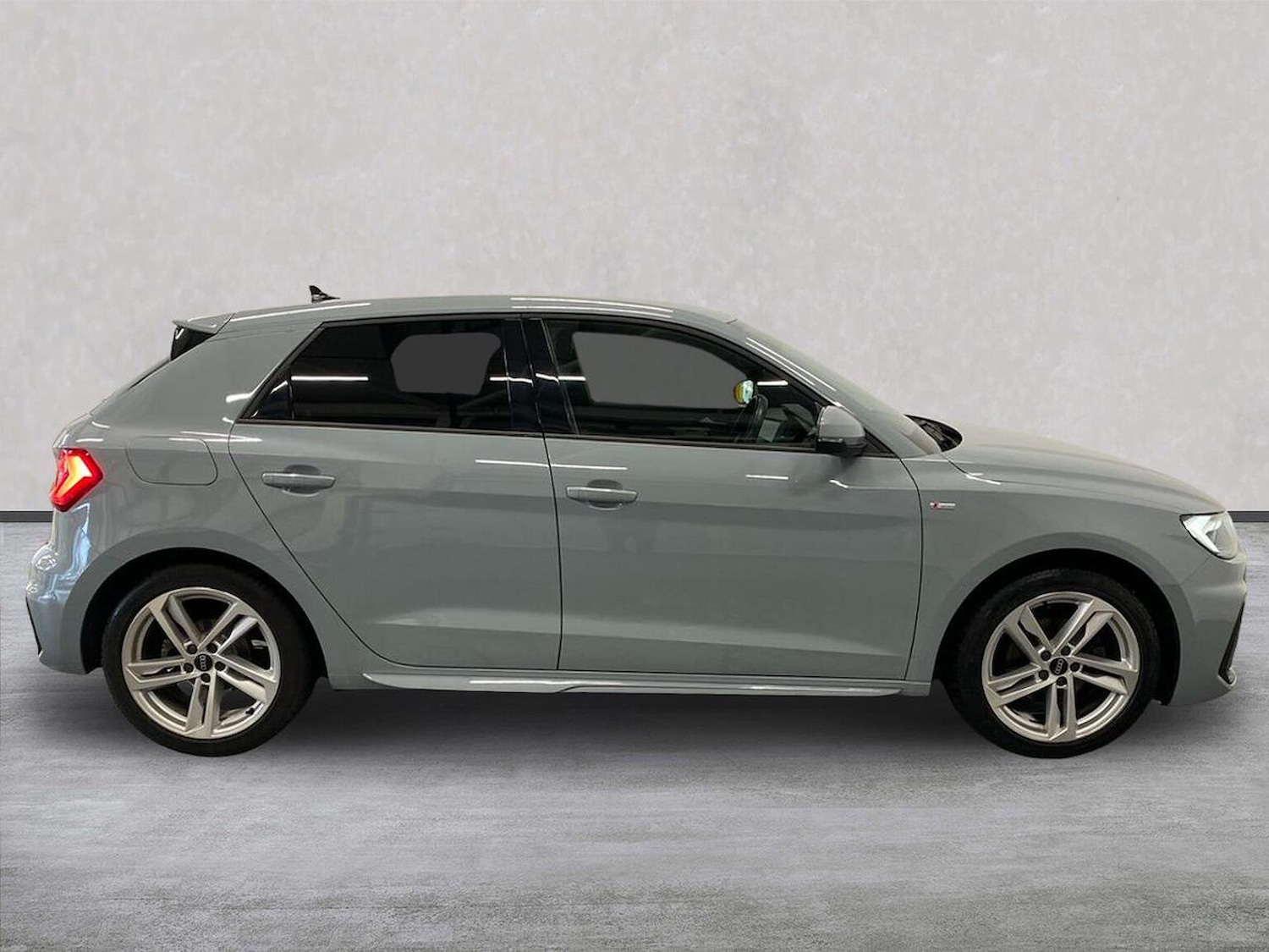 Used Audi A1 2023 for sale - 76193204: Photo 3