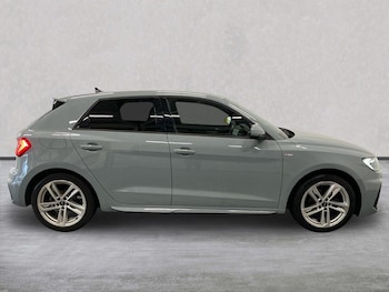 Used Audi A1 2023 for sale - 76193204: Photo