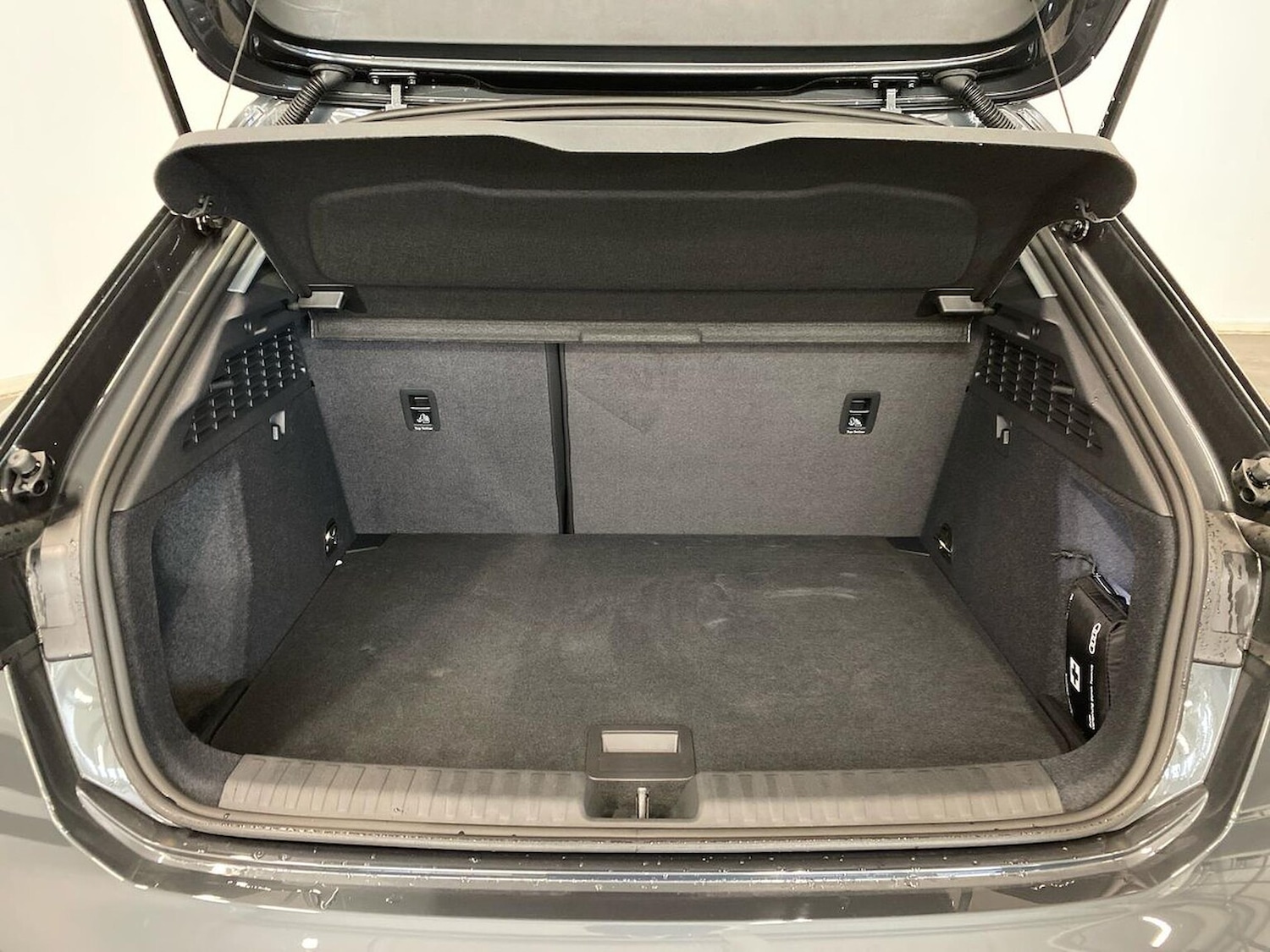 Used Audi A3 2025 for sale - 76353643: Photo 17