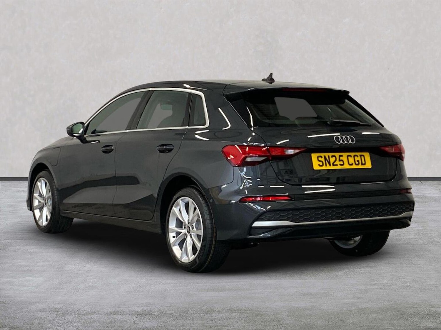 Used Audi A3 2025 for sale - 76353643: Photo 2