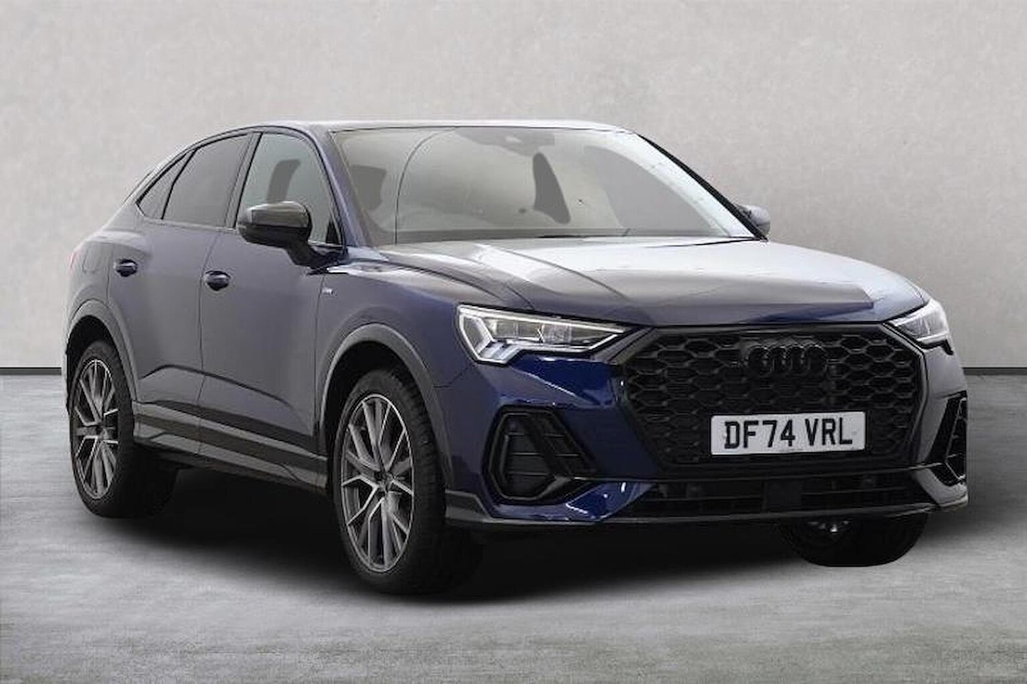 Used Audi Q3 2025 for sale - 76065605: Photo 1