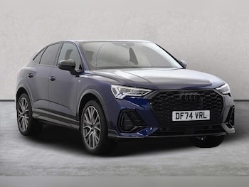 Audi - Q3