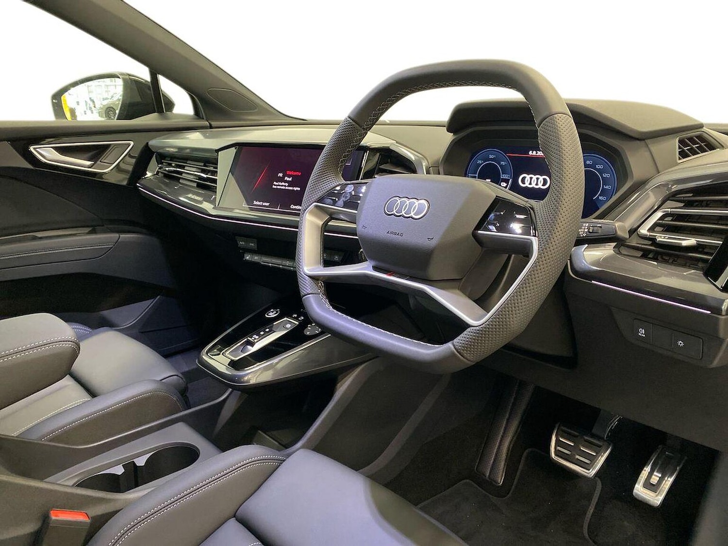 Used Audi Q4 e-tron 2025 for sale - 76177196: Photo 15
