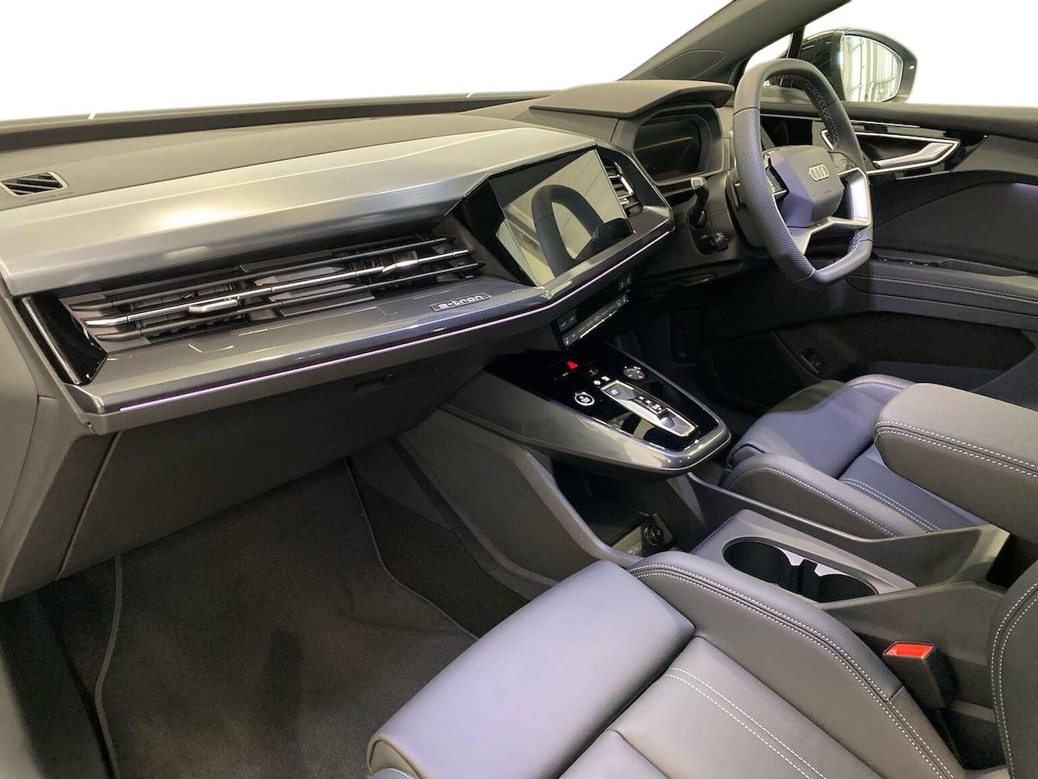 Used Audi Q4 e-tron 2025 for sale - 76177196: Photo 7