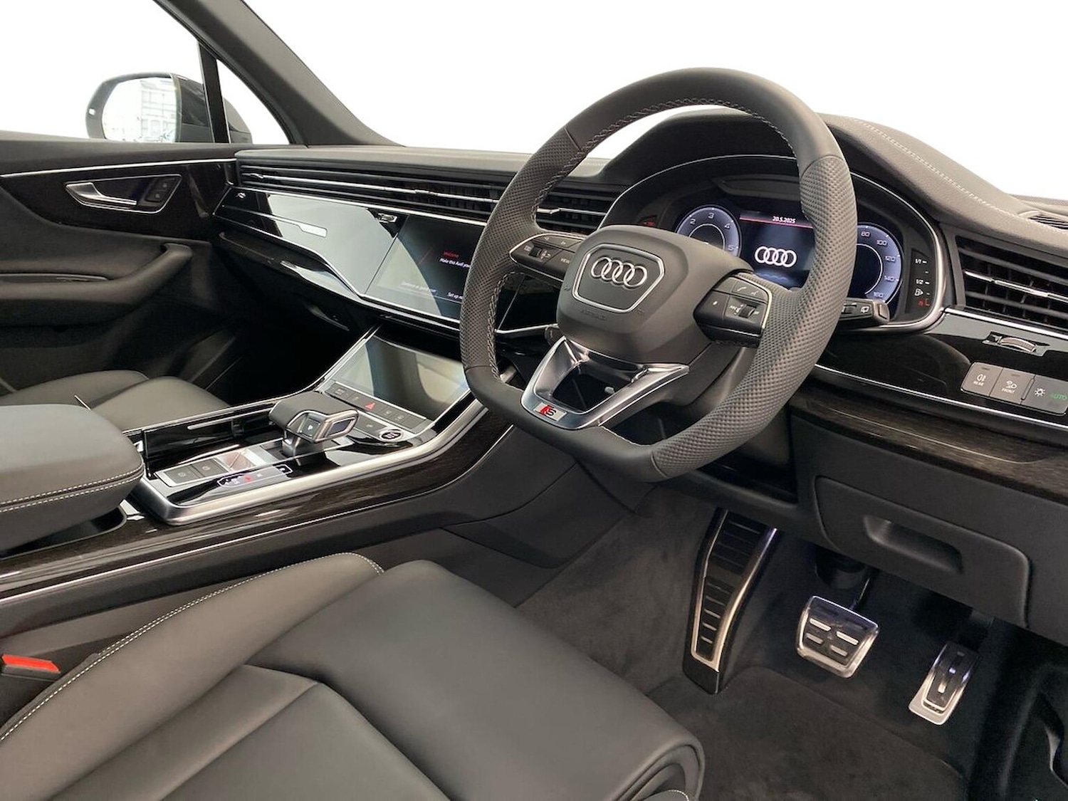 Used Audi Q7 2025 for sale - 76164815: Photo 15