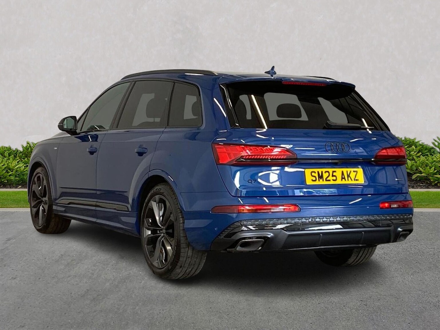 Used Audi Q7 2025 for sale - 76164815: Photo 2