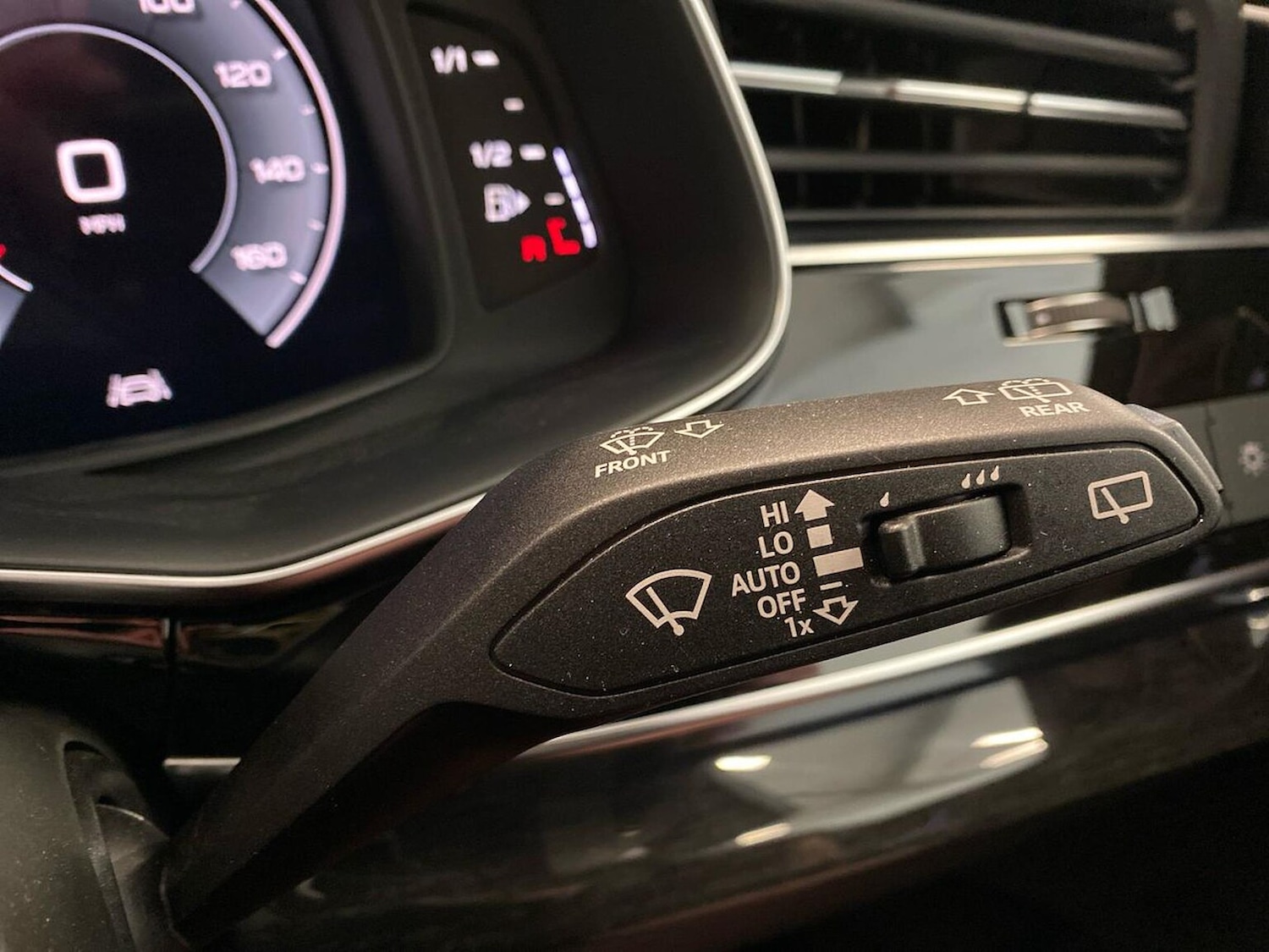 Used Audi Q7 2025 for sale - 76164815: Photo 28