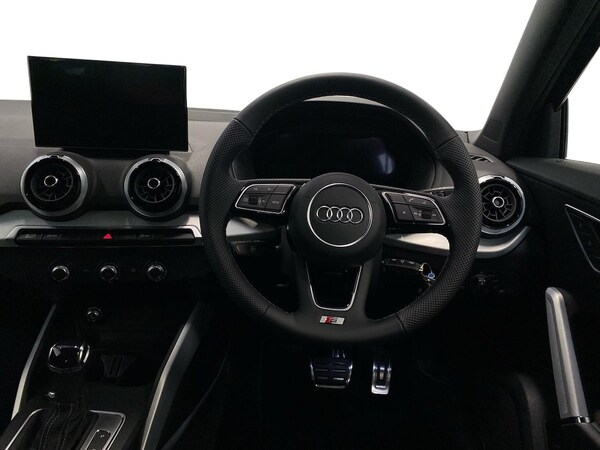 Used Audi Q2 2025 for sale - 76288599: Photo 9