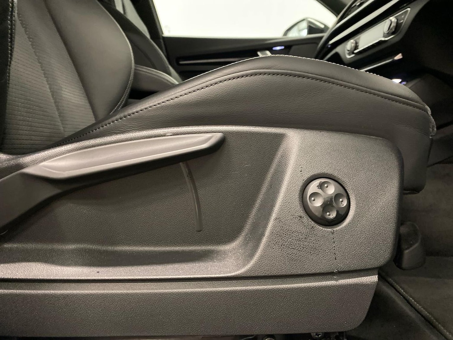 Used Audi Q5 2025 for sale - 76391703: Photo 30