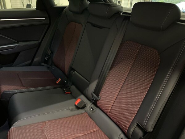 Used Audi Q3 2022 for sale - 76288553: Photo 16