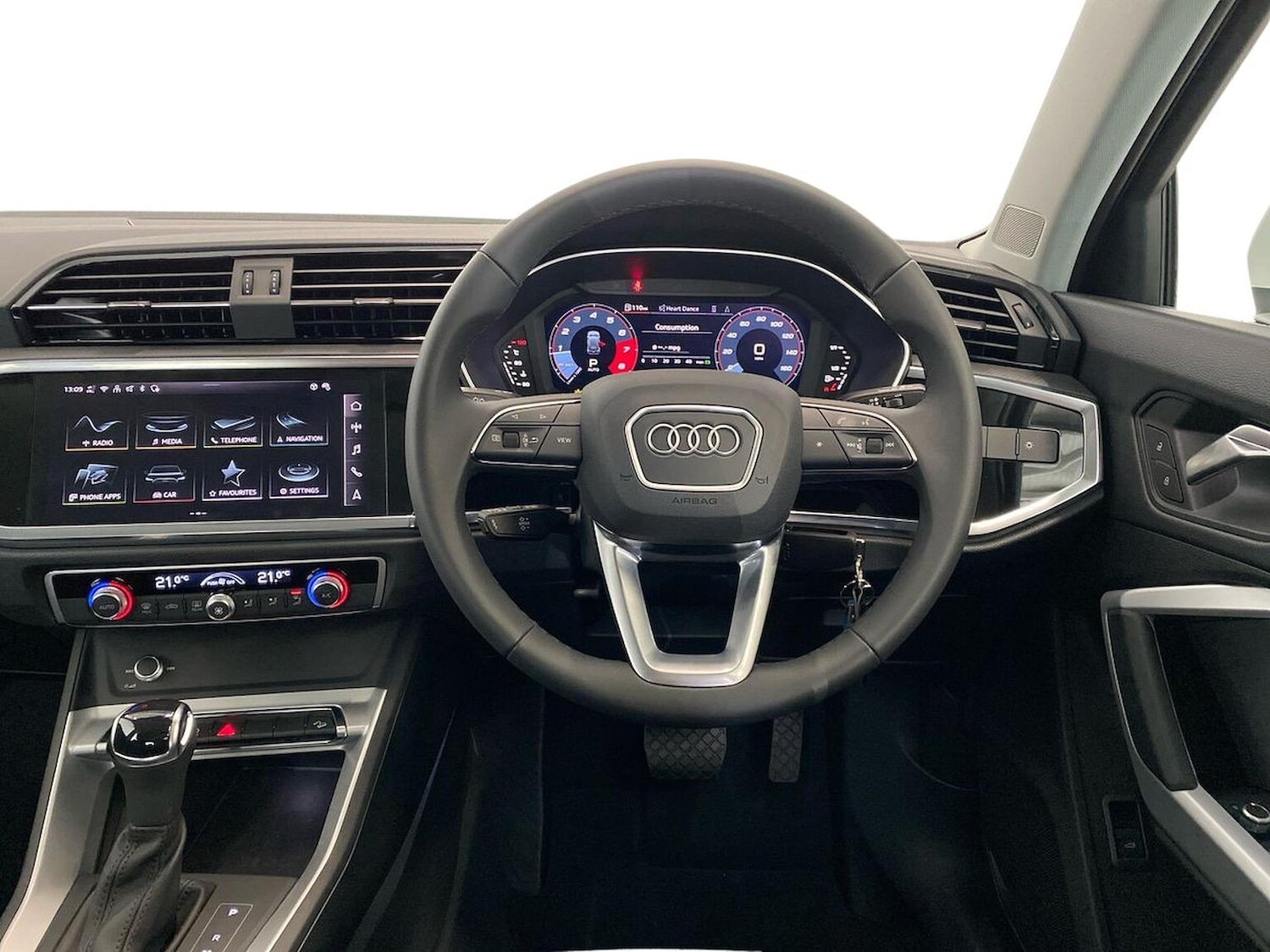 Used Audi Q3 2025 for sale - 76177608: Photo 9
