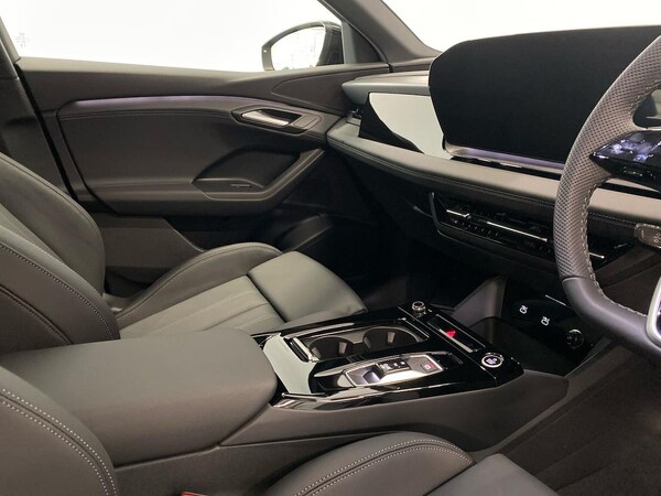 Used Audi Q6 e-tron 2025 for sale - 76273446: Photo 13