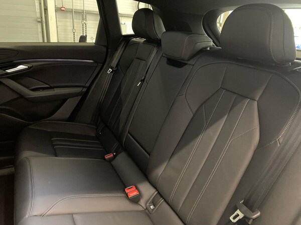 Used Audi Q6 e-tron 2025 for sale - 76273446: Photo 16