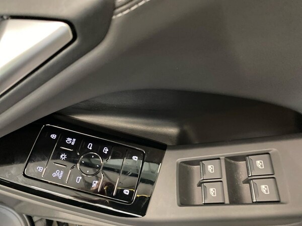 Used Audi Q6 e-tron 2025 for sale - 76273446: Photo 21