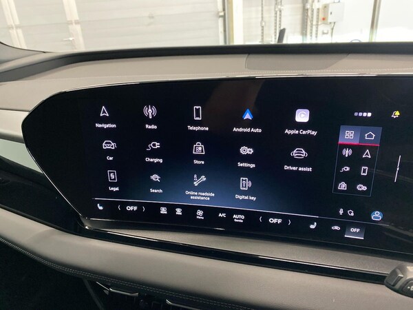 Used Audi Q6 e-tron 2025 for sale - 76273446: Photo 25
