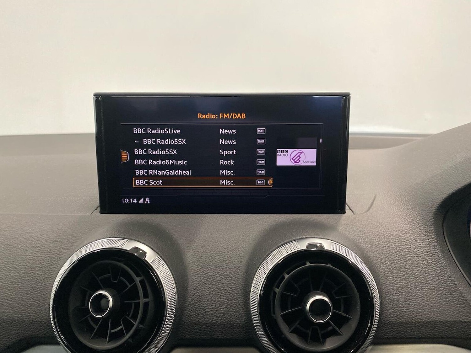 Used Audi Q2 2022 for sale - 76182460: Photo 11