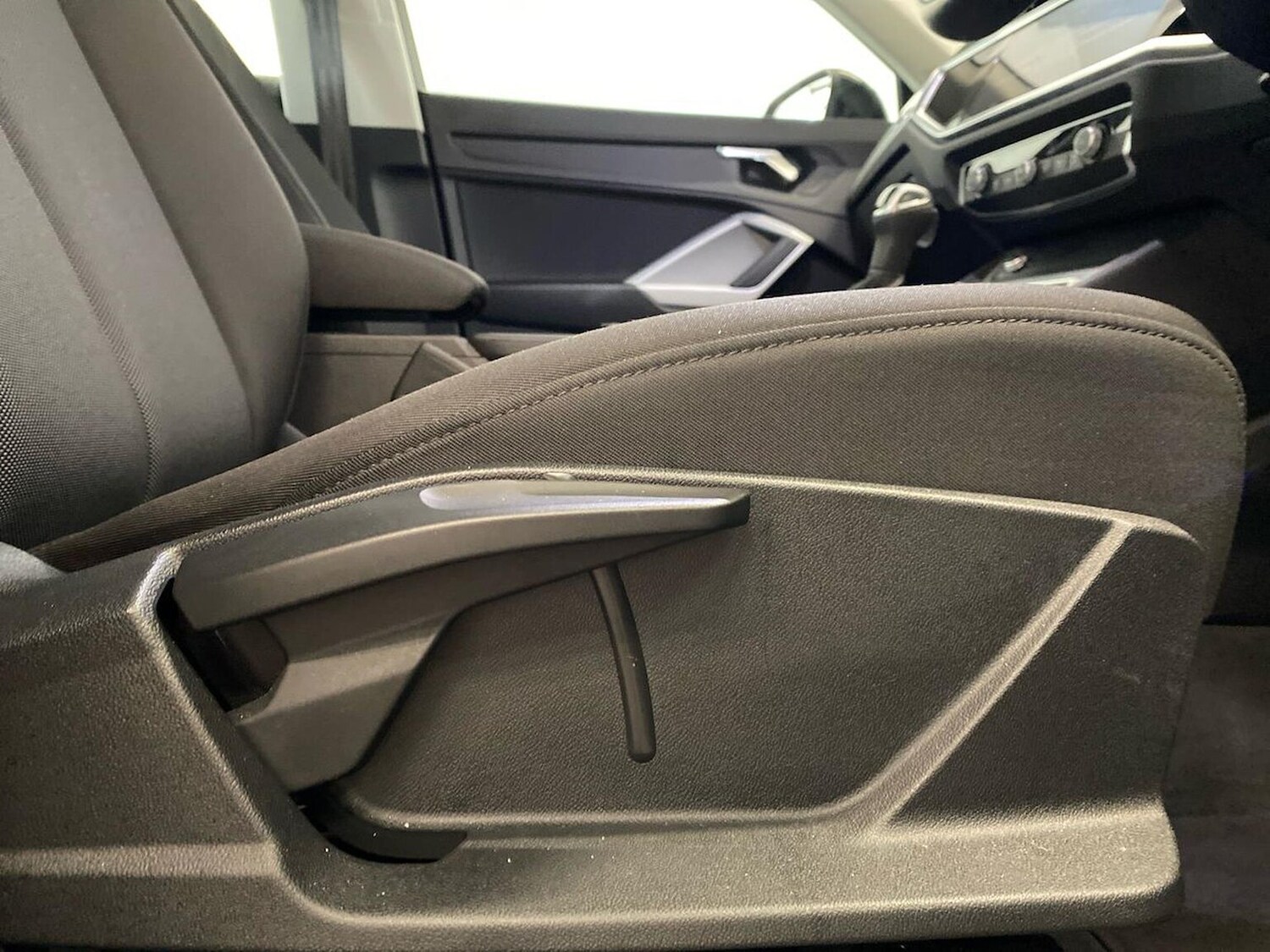 Used Audi Q3 2022 for sale - 75970973: Photo 30