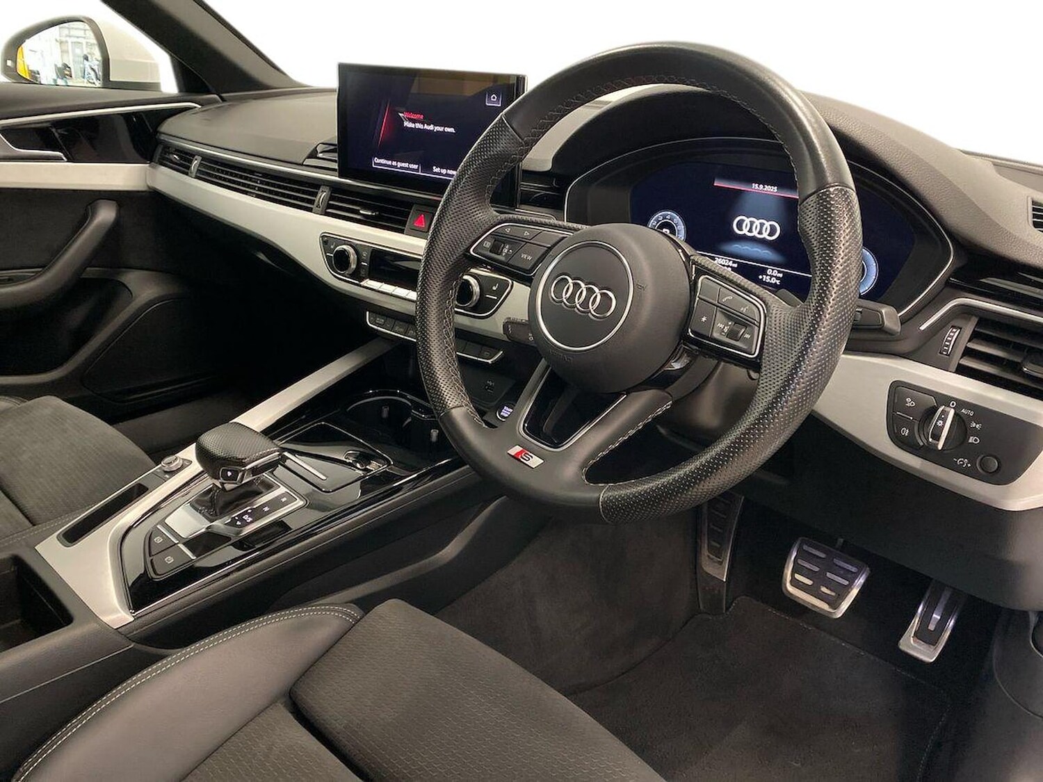 Used Audi A4 2022 for sale - 75730988: Photo 15
