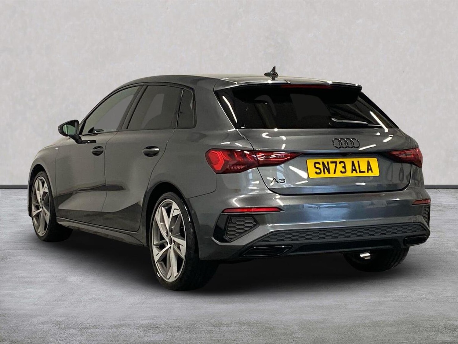 Used Audi A3 2024 for sale - 76142880: Photo 2