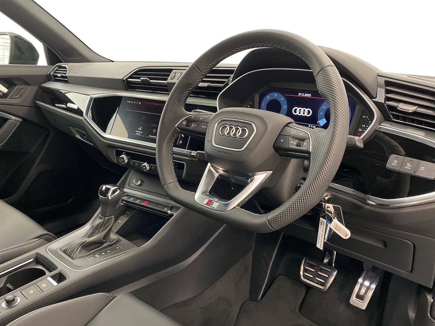 Used Audi Q3 2025 for sale - 76107172: Photo 15