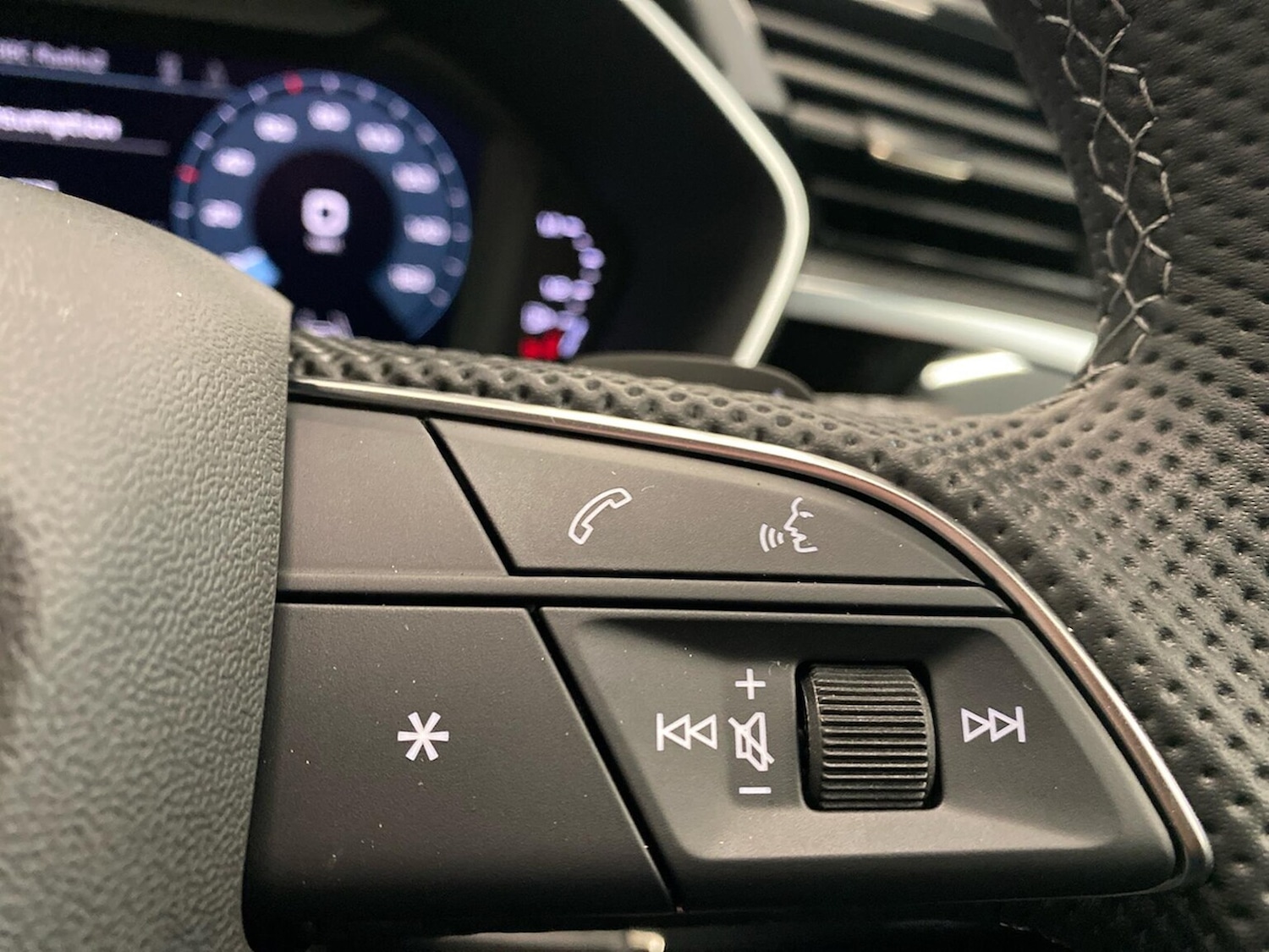 Used Audi Q3 2025 for sale - 76107172: Photo 26