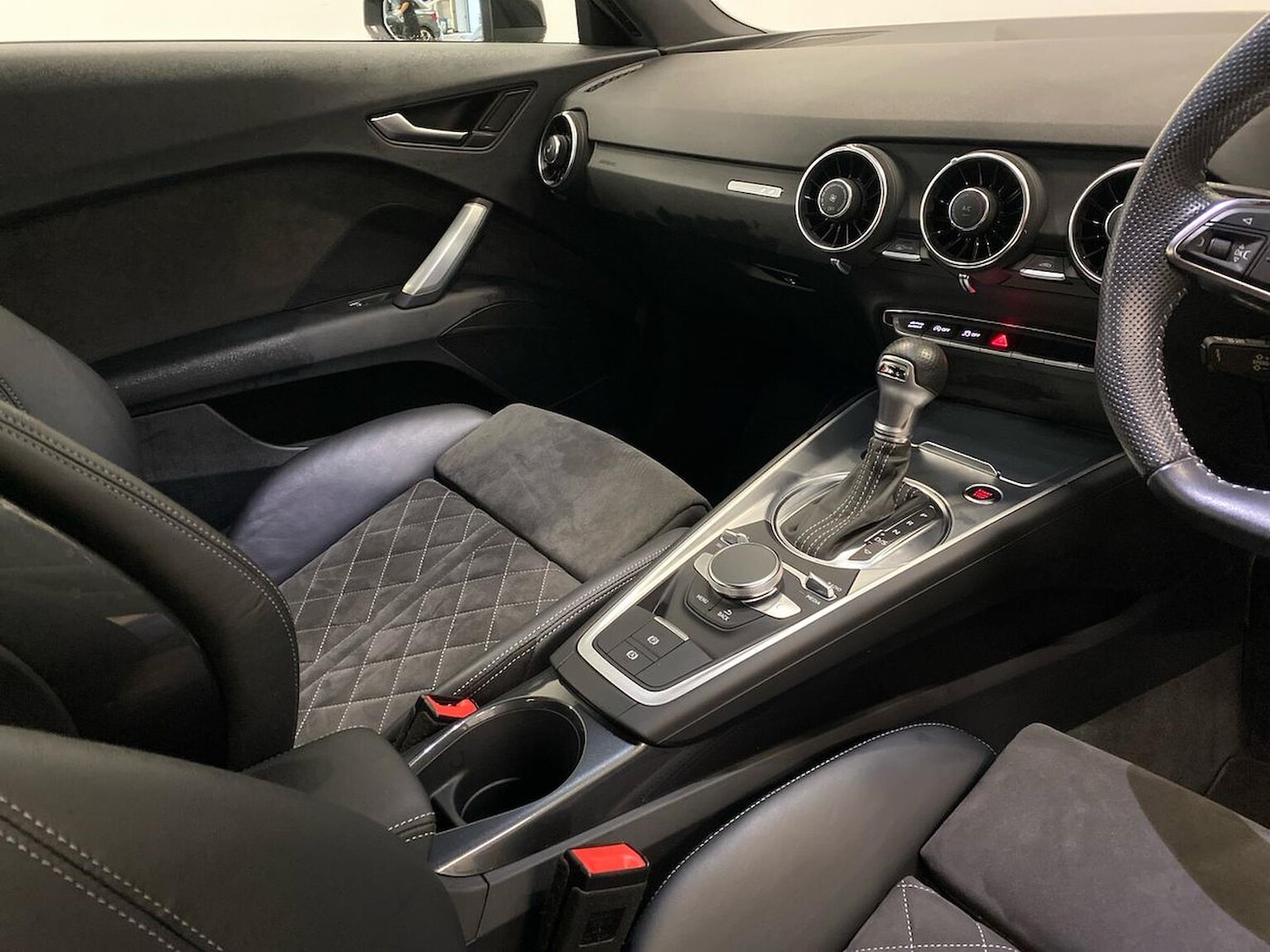 Used Audi TT 2022 for sale - 76142876: Photo 13