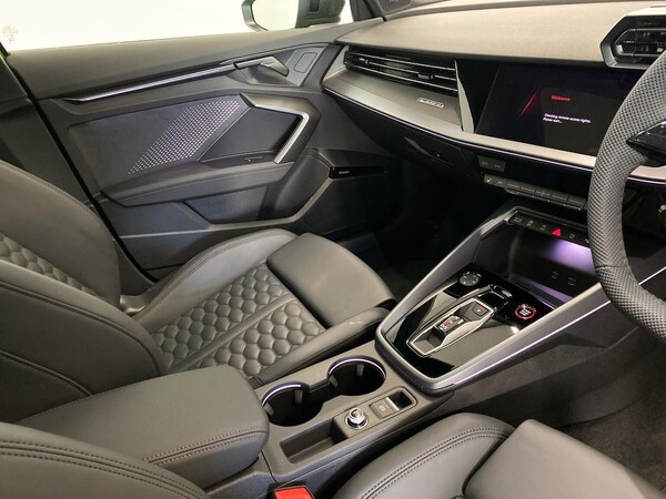 Used Audi RS3 2025 for sale - 75437770: Photo 13