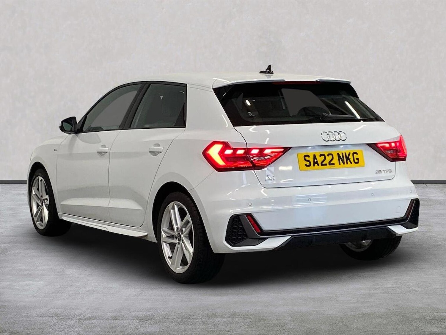 Used Audi A1 2022 for sale - 76144237: Photo 2