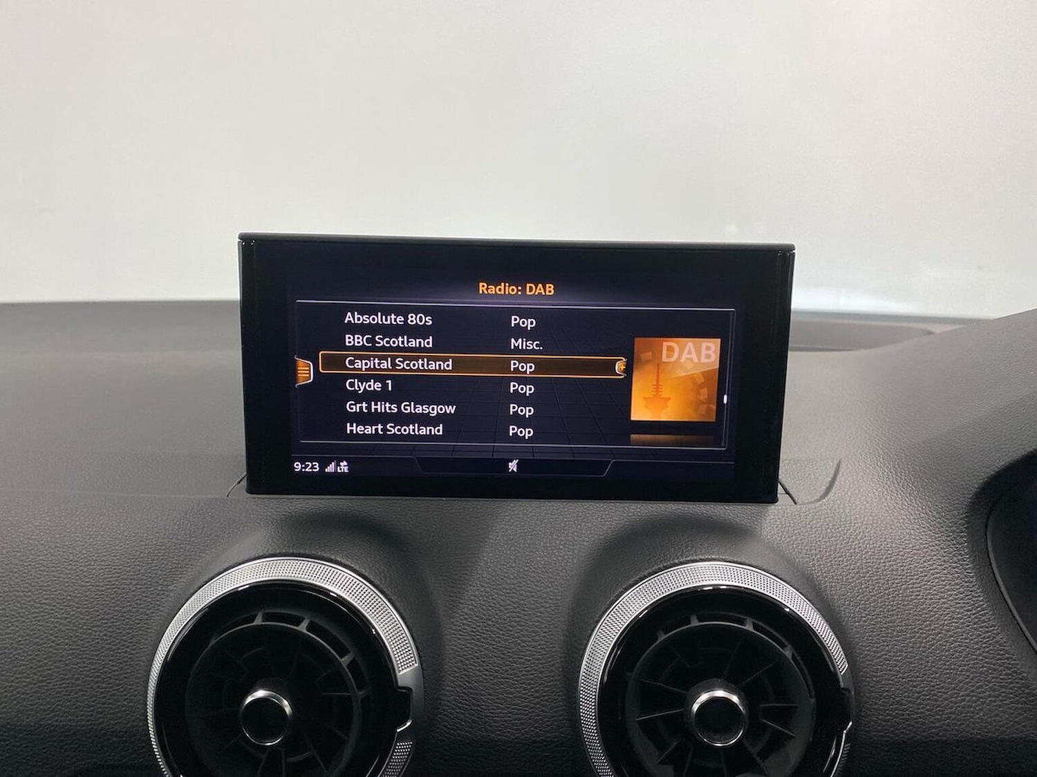 Used Audi Q2 2022 for sale - 76182451: Photo 11