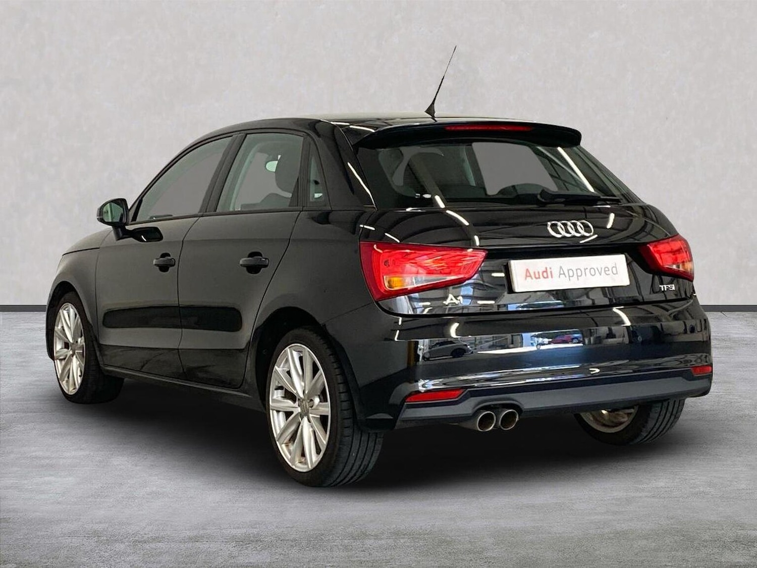 Used Audi A1 2018 for sale - 76040660: Photo 2