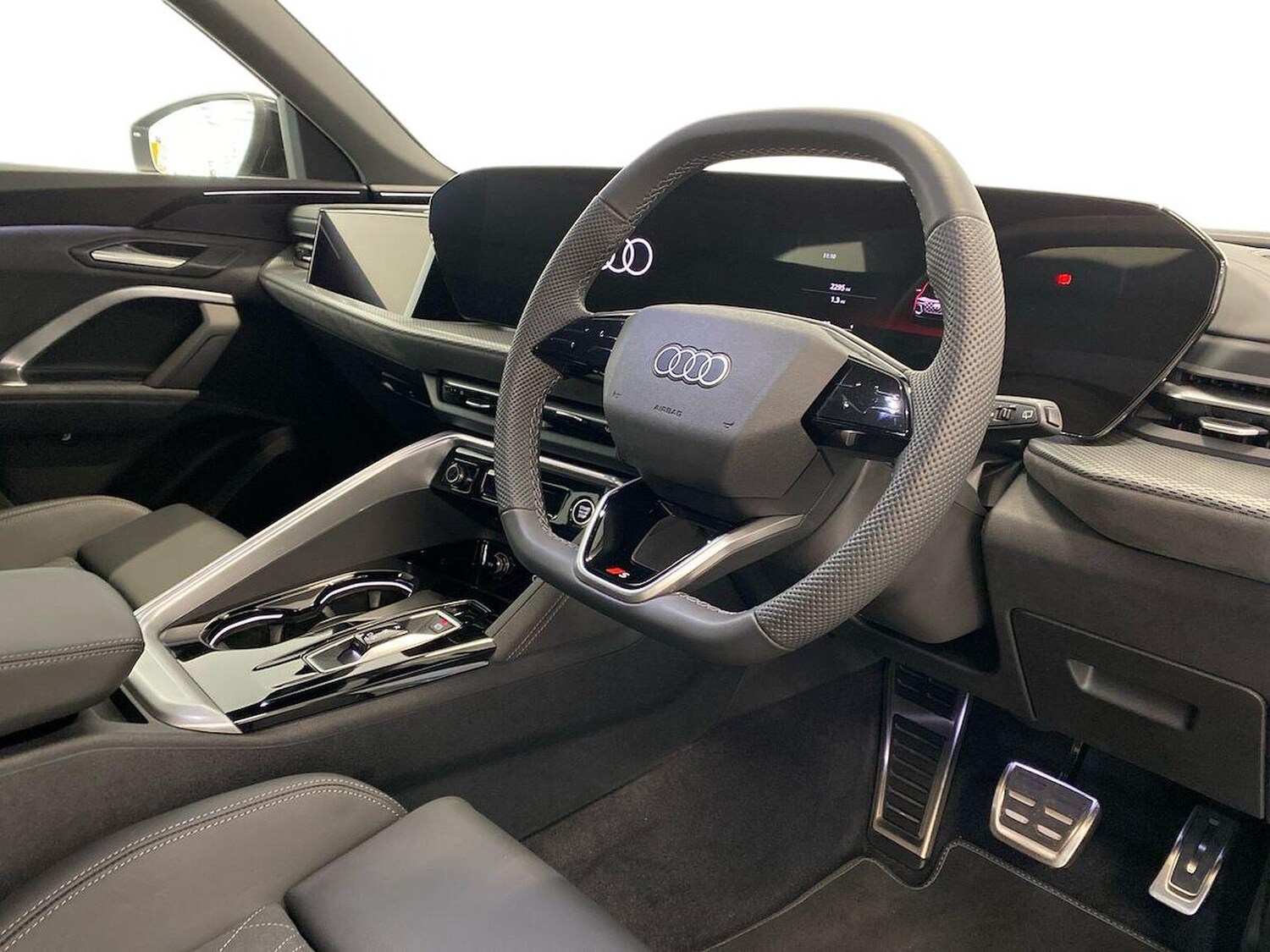 Used Audi Q5 2025 for sale - 76353599: Photo 15