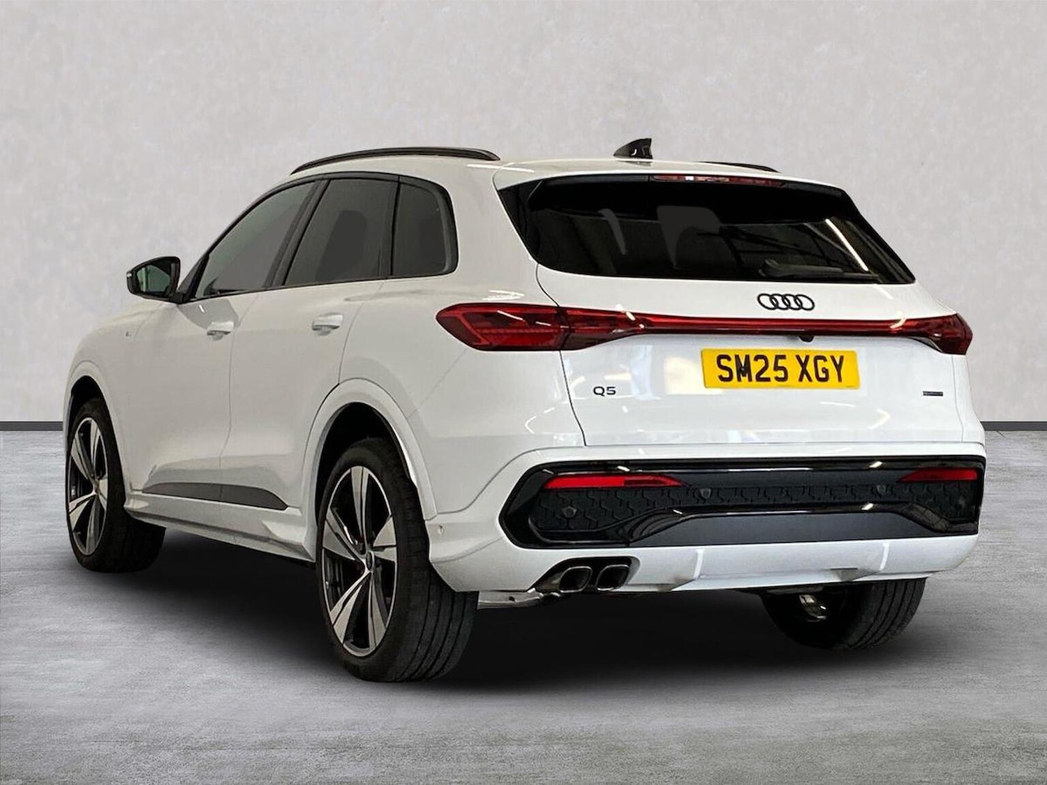 Used Audi Q5 2025 for sale - 76353599: Photo 2