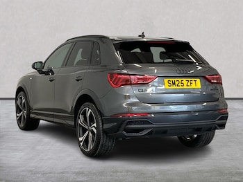 Used Audi Q3 2025 for sale - 76177609: Photo 2