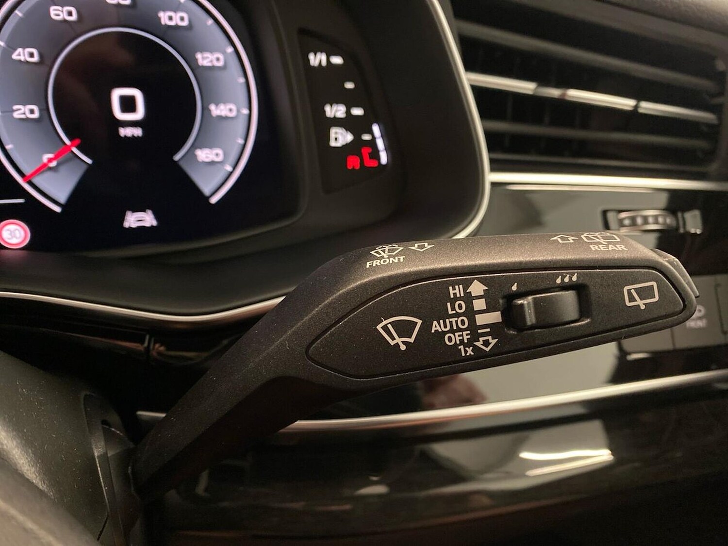 Used Audi Q7 2025 for sale - 76461848: Photo 28