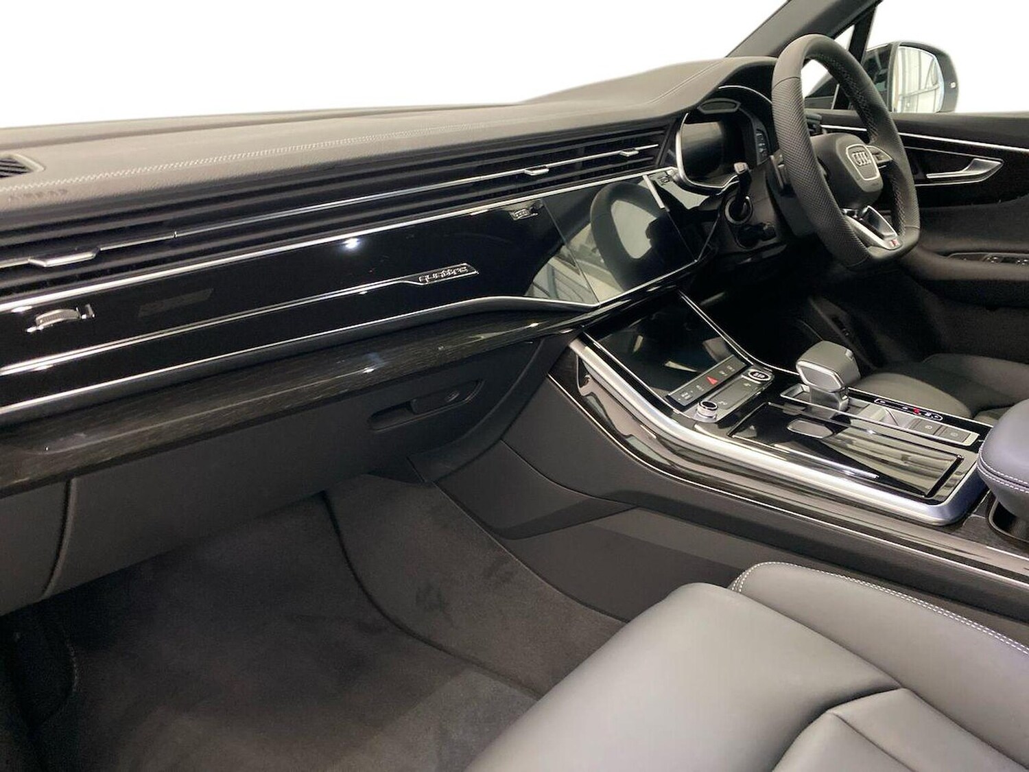 Used Audi Q7 2025 for sale - 76461848: Photo 7