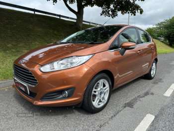 2014 - 1.25 82 Zetec 5dr