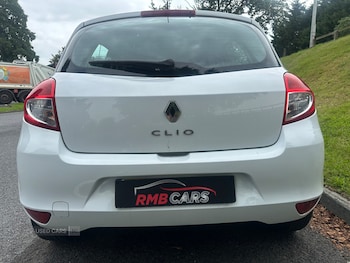Used Renault Clio 2011 for sale - 75352511: Photo