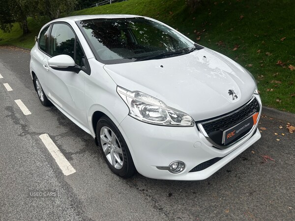 Used Peugeot 208 2013 for sale - 76260655: Photo 12