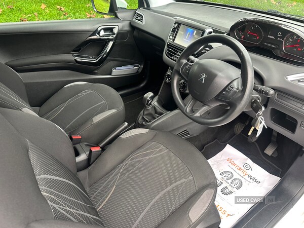 Used Peugeot 208 2013 for sale - 76260655: Photo 6